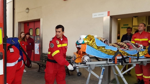 Accident teribil la Iași. O asistentă medicală imobilizată la pat a luat foc din cauza unei țigări