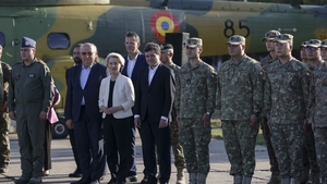 A existat sau nu un atac cibernetic al rușilor asupra avionului în care se afla Ursula von der Leyen. Un pilot TAROM a spus adevărul