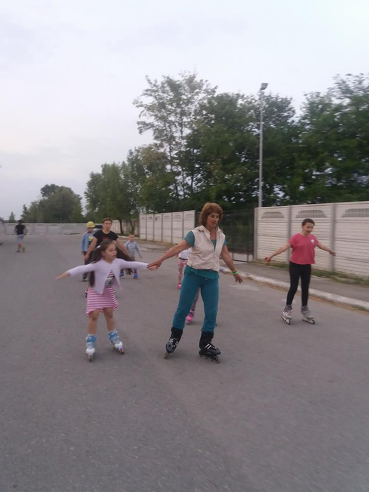 Mersul pe role a devenit un sport extrem de popular la Bechet