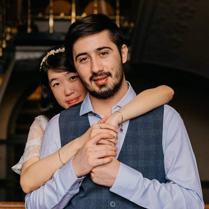 Tânărul oltean și fata din Singapore și-au împlinit visul