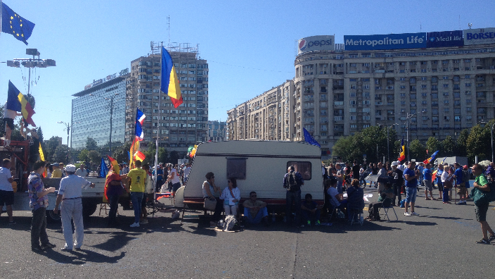 Mitingul diasporei! Alte 40 de persoane din Piața Victoriei au avut nevoie de îngrijiri medicale