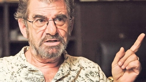 Actorul Florin Zamfirescu, mesaj dur impotriva clasei politica: "Strada urla, porcii rama"!