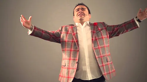 ADI MINUNE a dat lovitura la pariuri! Ce sumă a câştigat 