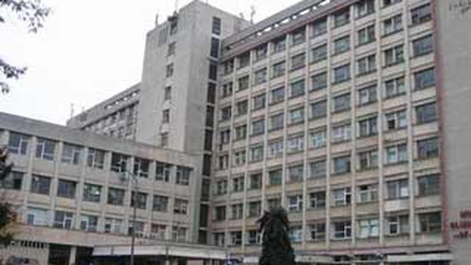 Pacientii unui spital care nu are apa calda, lasati sa mearga acasa, pentru o zi, sa faca baie
