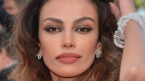 BOMBA! Madalina Ghenea A NASCUT? Imaginea care a creat isterie pe NET: "O mama superba si un copil minunat"