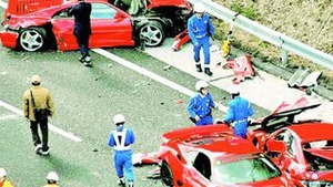 Accident incredibil in Japonia. Au facut praf opt Ferrari-uri