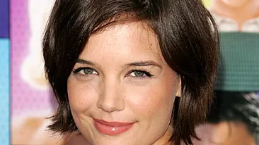 Katie Holmes doreste sa infieze un copil! Afla ce a facut-o sa ia aceasta decizie