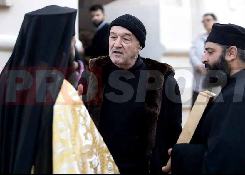 Imagini fabuloase! Cum a venit îmbrăcat Gigi Becali, patronul FCSB-ului, la Patriarhie, la moaștele Sfântului Dimitrie cel Nou | GALERIE FOTO