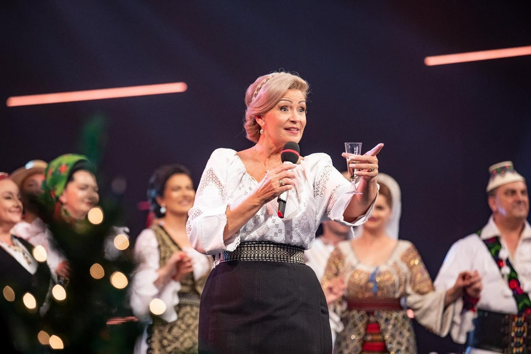 Program special la TVR 2 de Revelion 2024! Ce invitați vor fi la “Fuegovelion”