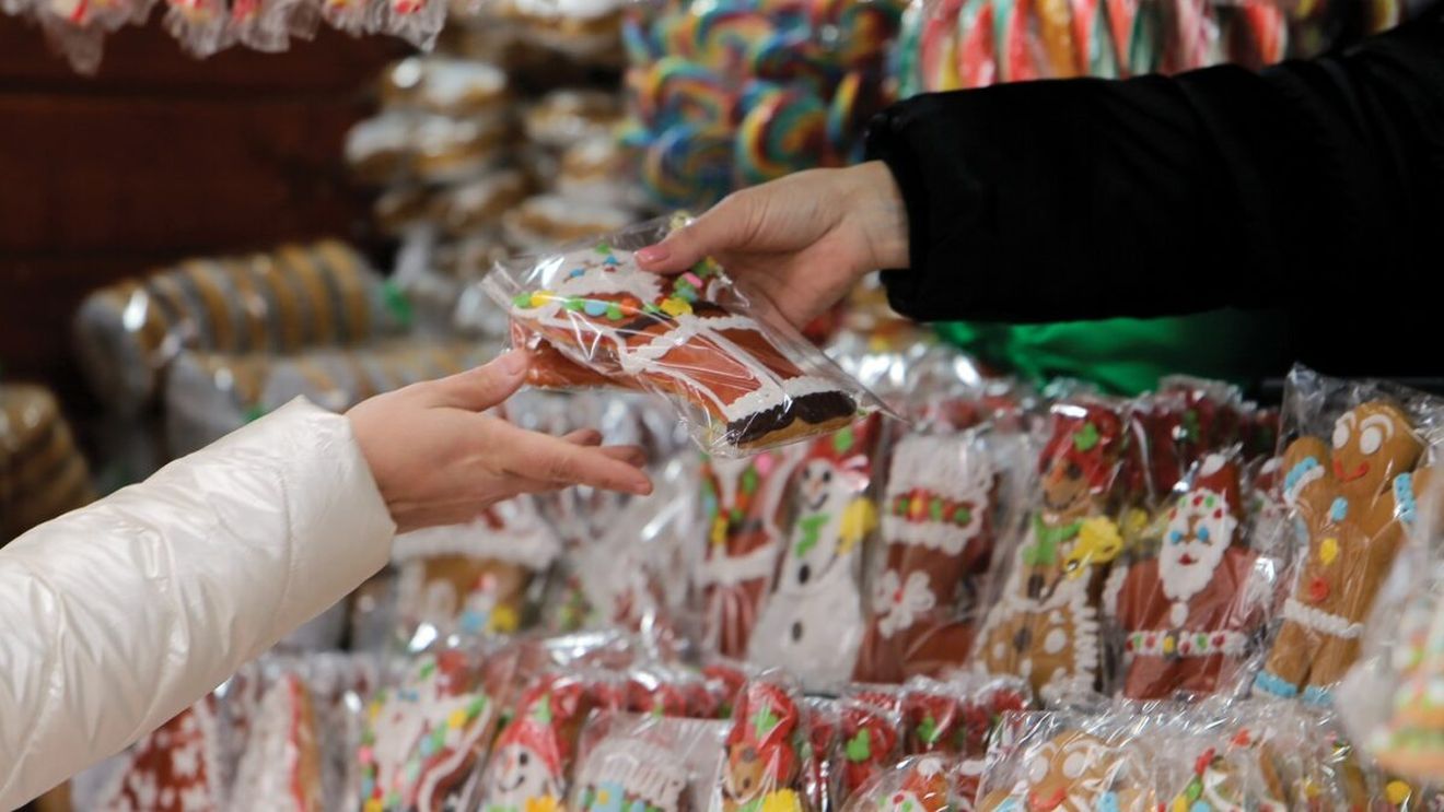 Când se deschide Târgul de Crăciun din București? Ce program va avea și cât va sta deschis