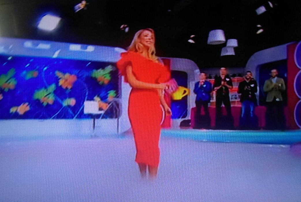 BIANCA DRĂGUŞANU, prima apariţie ca prezentatoare, după ce i-a luat locul GABRIELEI CRISTEA!