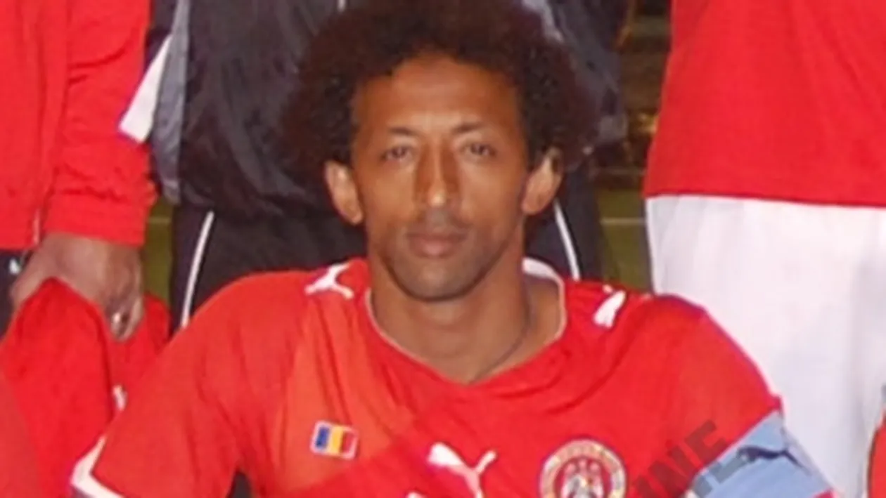 Kamara si Andrei vor juca fotbal pentru Universitatea Petrosani, in liga a IV-a! Trupa Alb-Negru renunta la muzica?