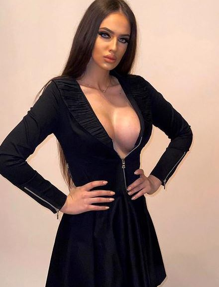 Maria, fiica lui Ștefan Iovan, s-a iubit pentru o perioadă cu Mihai Bălașa