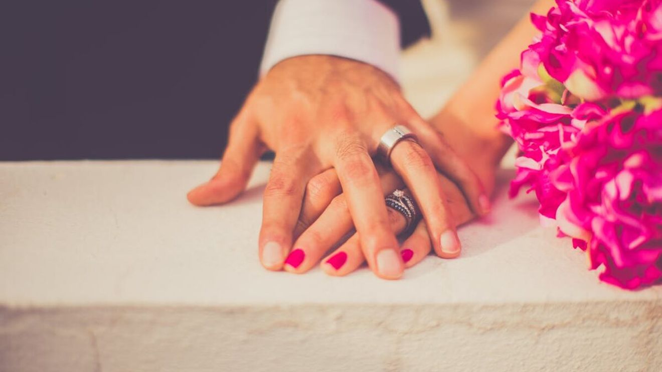 Bat clopote de nuntă în showbiz! A cerut-o de soție, după o relație de 6 ani, și actrița a spus „Da!”