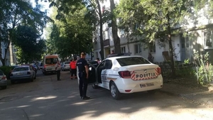 Un bărbat a fost găsit mort într-un apartament din Botoșani. Cine l-a descoperit. FOTO