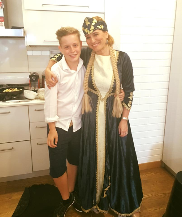 Andreea Esca, mesaj emoționant: ”Mi-a spus, pe rând, că vrea să ne căsătorim, dar știe că e imposibil pentru că sunt măritată”