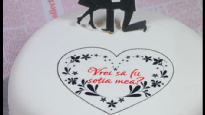 Ce a primit o femeie din Bucureşti, după ce a comandat un tort de la o cofetărie? “Sper să nu mai păţească nimeni ca mine”