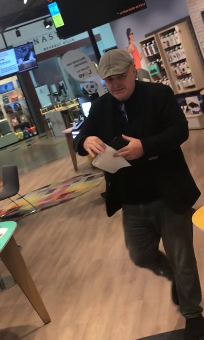 Florin Călinescu s-a relaxat la mall