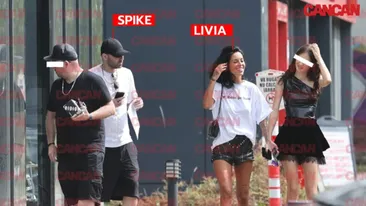 Pozele rătăcite de Spike alături de Livia și... „încornoratul” Cătălin Bordea: „Aparent am un frate”