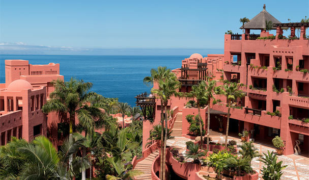 Preşedintele şi Prima Doamnă s-au cazat la hotelul Ritz Carlton Abama
