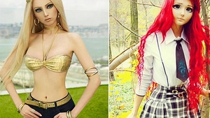 Şoc în lumea falselor Barbie! Cele două păpuşi umane nu mai sunt prietene! Vezi de ce nu-şi mai vorbesc!