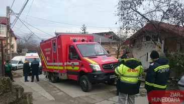 Tragedie imensă în Deva! Sora și mama unui polițist, găsite moarte în casă