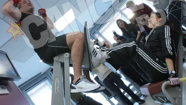 Paula Seling l-a facut K.O. pe Iftimoaie, in sala de sport! L-a ridicat in aer si l-a tinut acolo, desi luptatorul are 100 de kg!