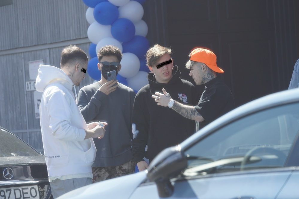 Lino Golden și Mario Fresh, la inaugurarea unei frizerii din Capitală