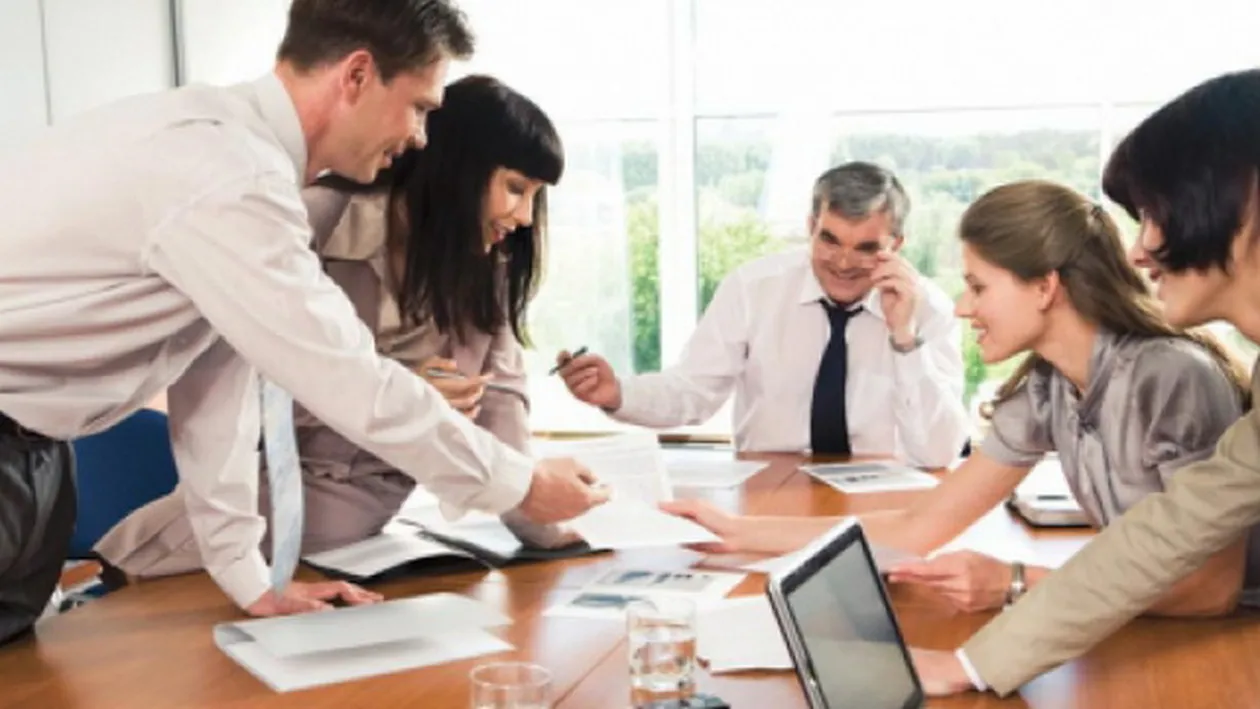 Noroc sau ghinion? 13 zile libere pentru romani, in 2015