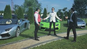 Cei mai bogaţi copii ai României! Asta e aroganţa verii! Franco Baronu’ şi prietenii au ieşit în oraş cu 1.200.000 euro
