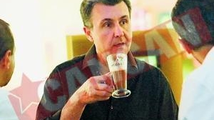 Principele Radu a baut cafea la halba