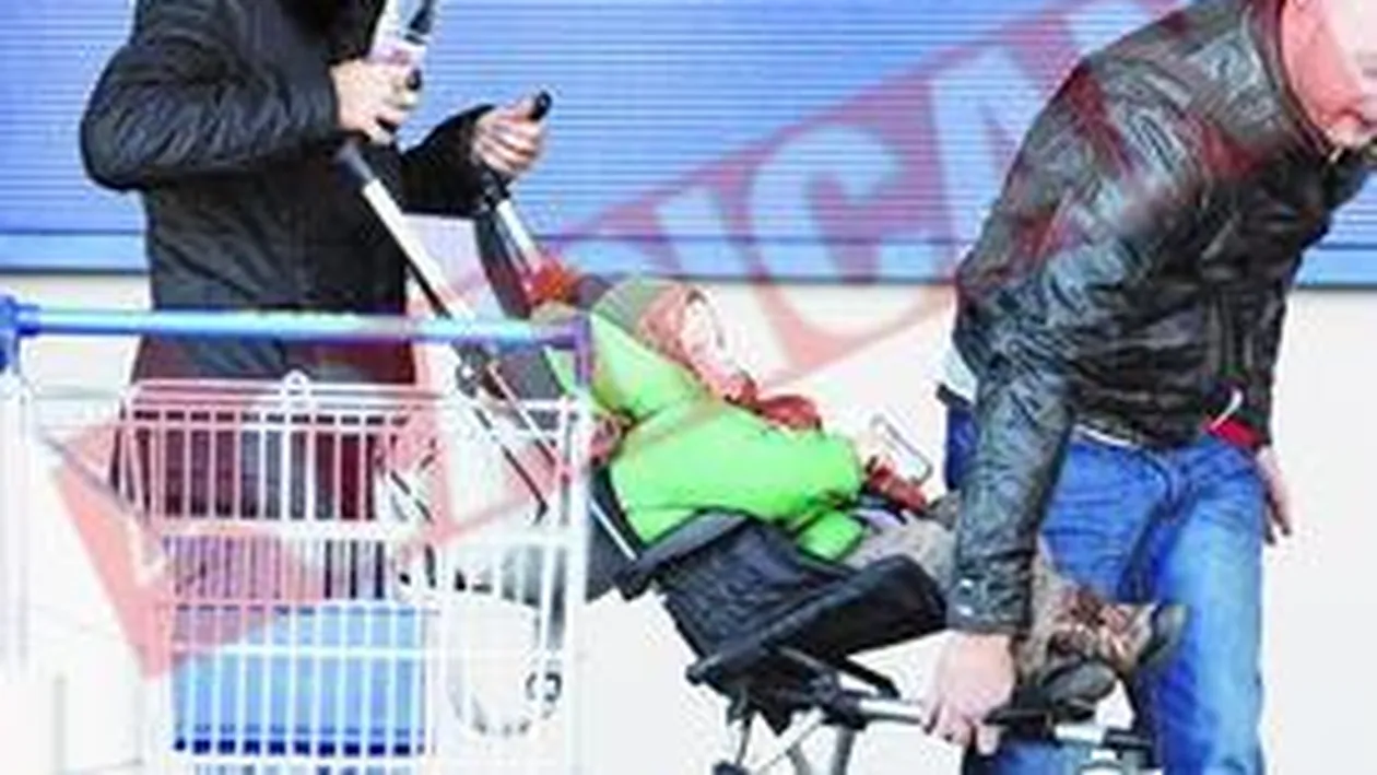 Bogdan de la Cassa Loco alege mobila cu fiul sau