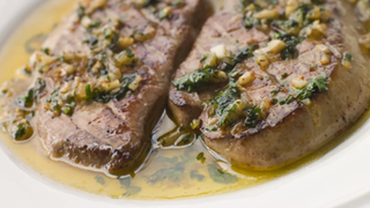 Un canibal a fost arestat in Moscova! Politia a gasit in casa lui ficat uman gatit