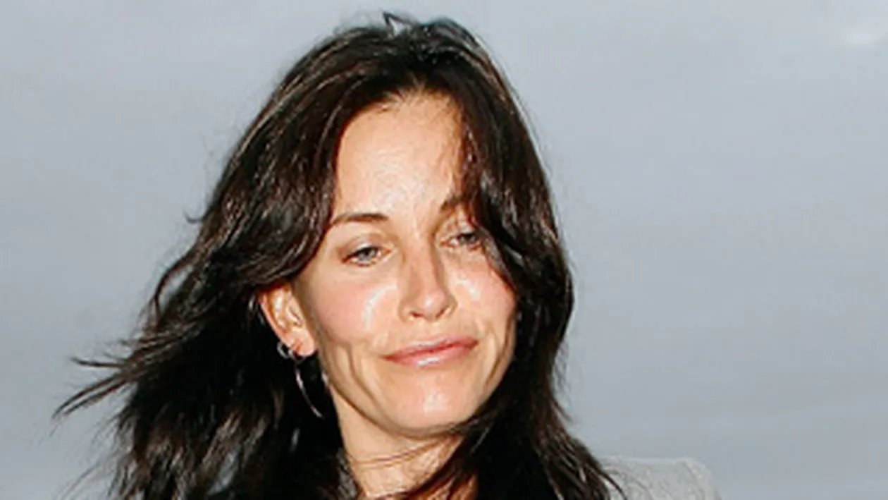 Courteney Cox a suferit sapte avorturi spontane