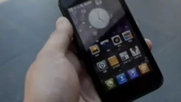 VIDEO Adio iPhone! Chinezii au lansat cel mai tare smartphone din lume! Costa doar 300 de dolari!