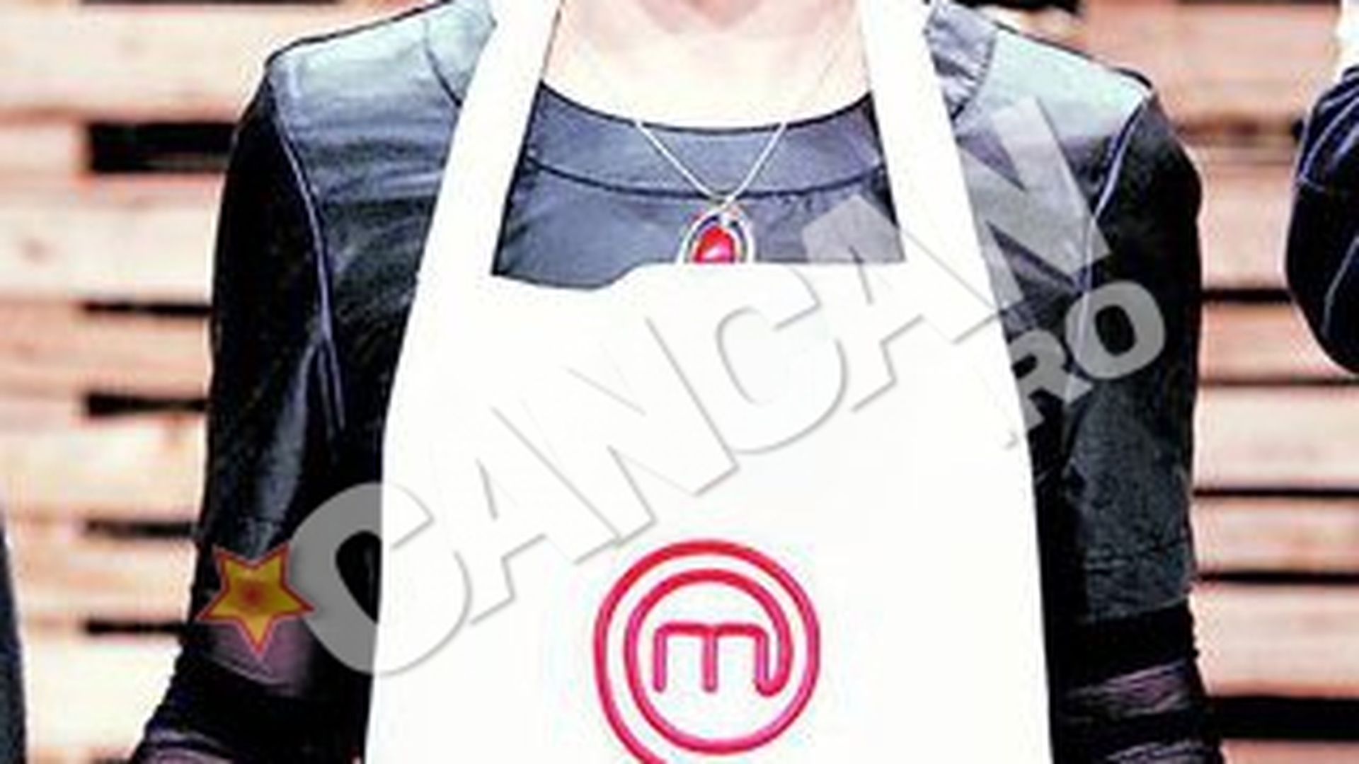 Povestea uluitoare a Simonei Paslaru, singura femeie-taximetrist dintr-un oras din Belgia, care a cucerit juriul de la "Masterchef". A inceput sa gateasca cand a aflat ca nu poate avea copii