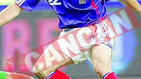 Caterinca la Bayern: pasta de dinti pe clanta, otet in ceai, ciorapi taiati
