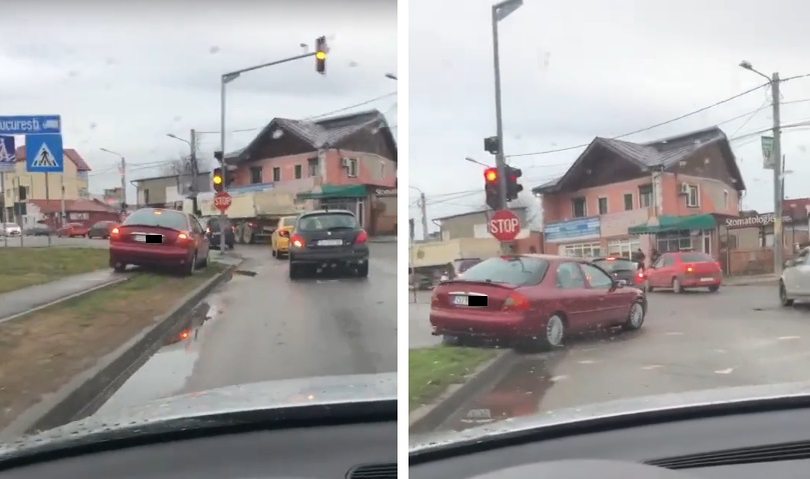 Șoferul a depășit coloana de mașini pe spațiul verde, iar apoi a intrat în intersecție pe culoarea roșie a semaforului