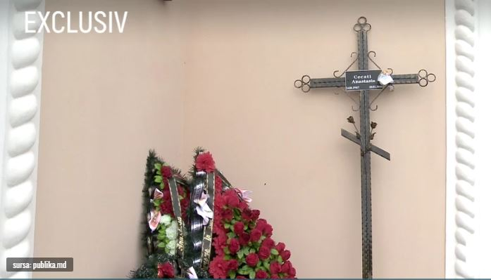 Primele imagini de la înmormântarea Anastasiei Cecati! Rudele și prietenii, împietriți de durere