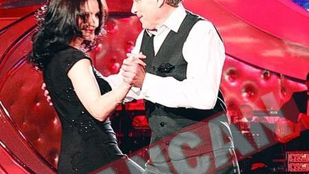 Petre Roman petrece de Revelion cu o tanara din Sibiu