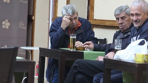 Mitica Popescu isi traieste viata! Actorul a fost surprins in timp ce...