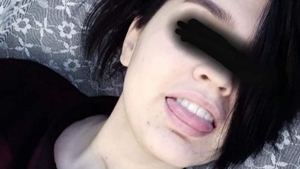 Ea este adolescenta care a vrut să-și omoare prietena! Este fiica unui preot