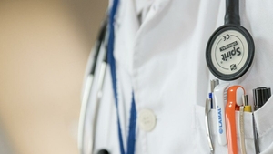 Anunț important pentru românii din străinătate. Ce trebuie să faci ca să ai asigurare medicală când vii în România