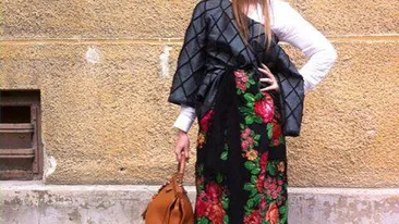 Credeati ca va mai poate soca cu vreo aparitie? Iulia Albu s-a imbracat in blugi si a facut shopping intr-o... macelarie!