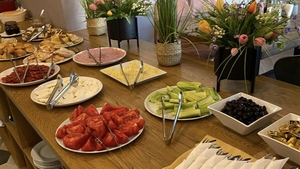 Ce a primit să mănânce la micul dejun un turist român, într-un hotel din Bulgaria