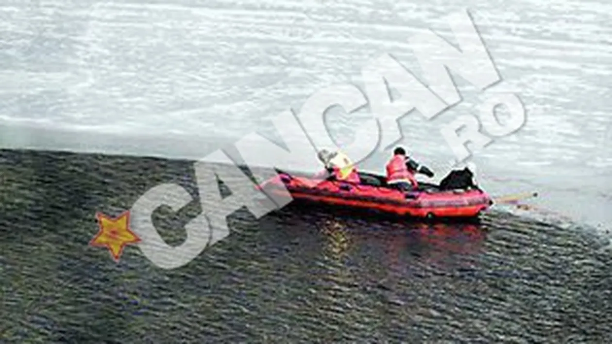 VIDEO Tatal si copiii disparuti au fost gasiti in lacul Tarnita de catre scafandri