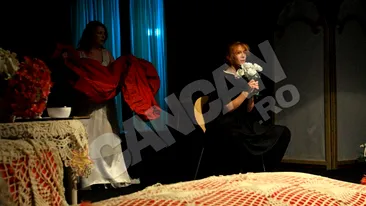 Adela Popescu, pentru prima data pe scena unui teatru