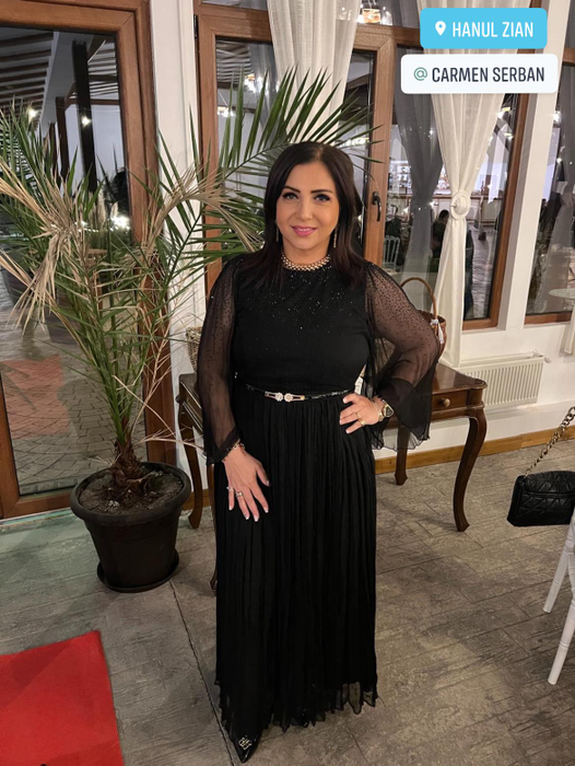 Cum arată Carmen Șerban după ce și-a făcut lifting facial. N-o mai recunoști la 54 de ani!