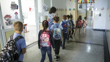 Se redeschid școlile! Cele trei scenarii luate în calcul de Ministerul Educației