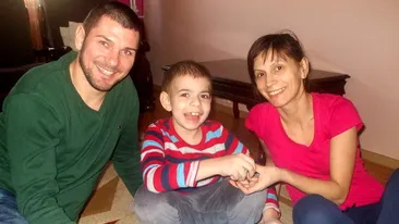Ce se întâmplă acum cu băiatul fostului fotbalist Cosmin Paşcovici, diagnosticat cu o boală necruţătoare. Era o legumă, iar acum...
